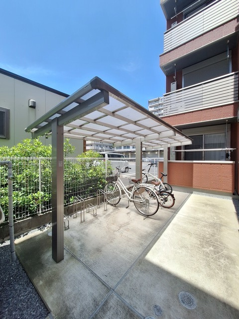 メゾンサクラのその他共用部分|★敷地内自転車置き場★
