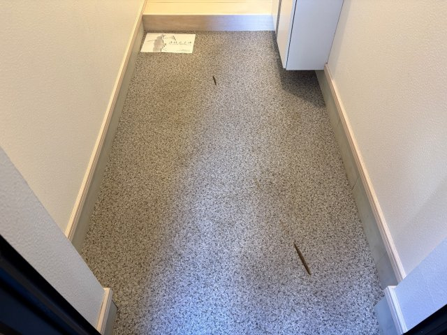 コモド淵野辺の玄関