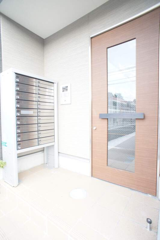 リブリ・けやき南台のエントランス