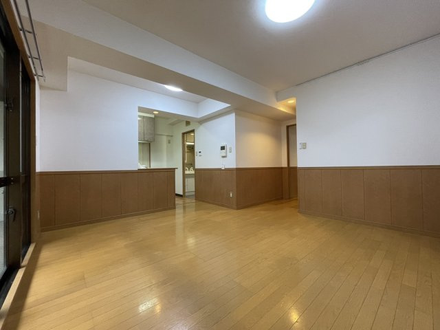Ｆステージ牧志駅前の居間・リビング