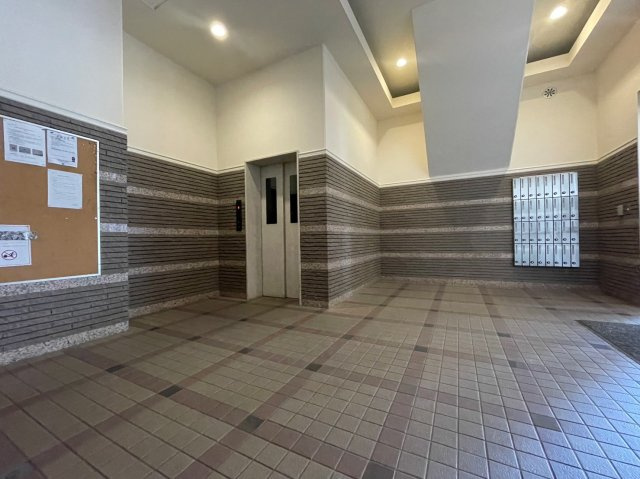 Ｆステージ牧志駅前のロビー