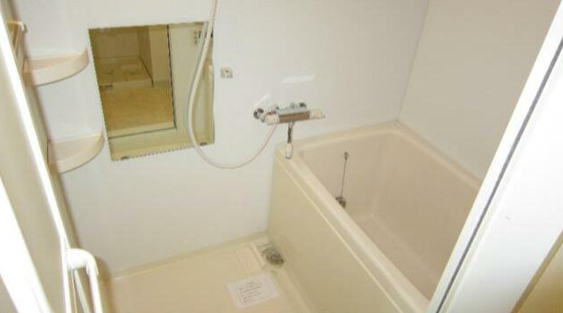 エルスプランドゥールの浴室