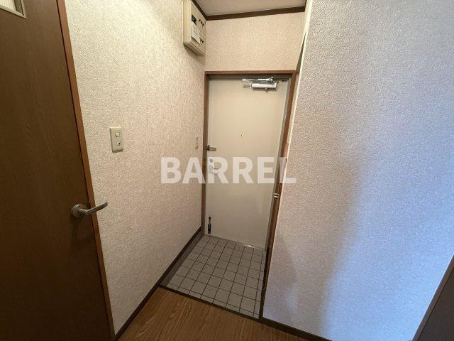 ル・ソレイユ・メゾンの玄関