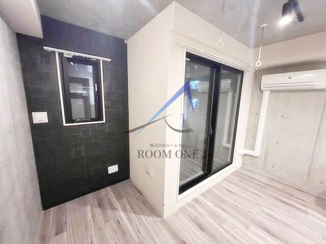 ロータス平和島Eastの居間・リビング|洋室のお部屋です。