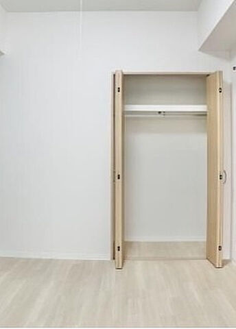 Ｄ’ｓ　ＶＡＲＩＥ阪東橋レジデンスの収納