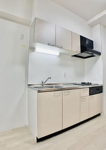 Ｄ’ｓ　ＶＡＲＩＥ阪東橋レジデンスのキッチン