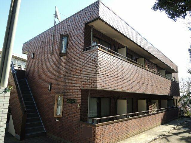 世田谷区成城1丁目のアパートの画像