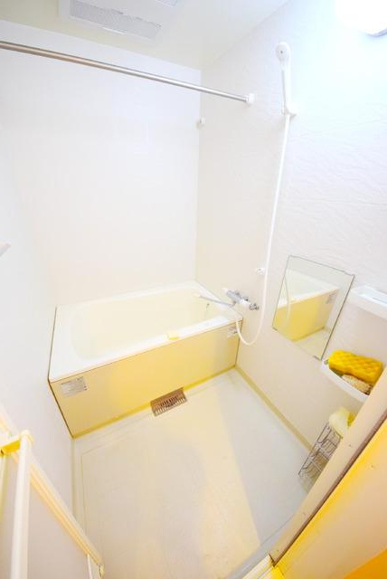 SOLARE横浜の浴室