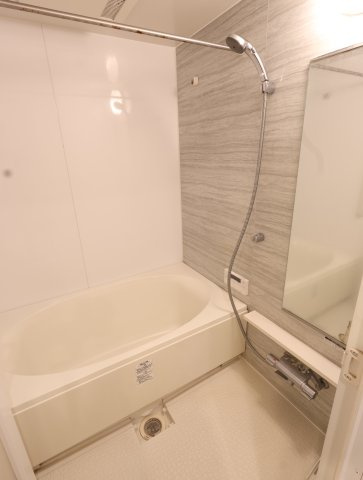 アルファスマート米原の浴室