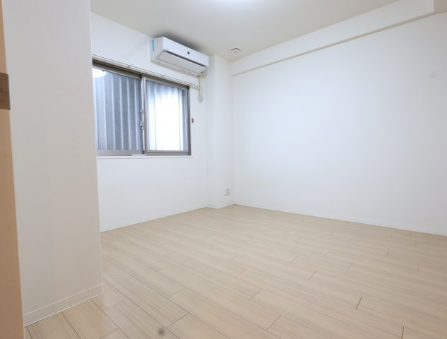 アルファスマート米原の洋室|洋室6帖