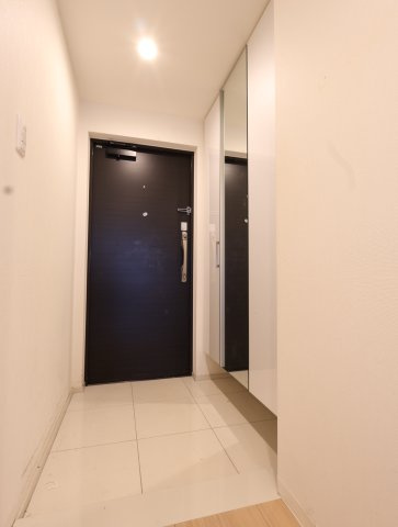 アルファスマート米原の玄関