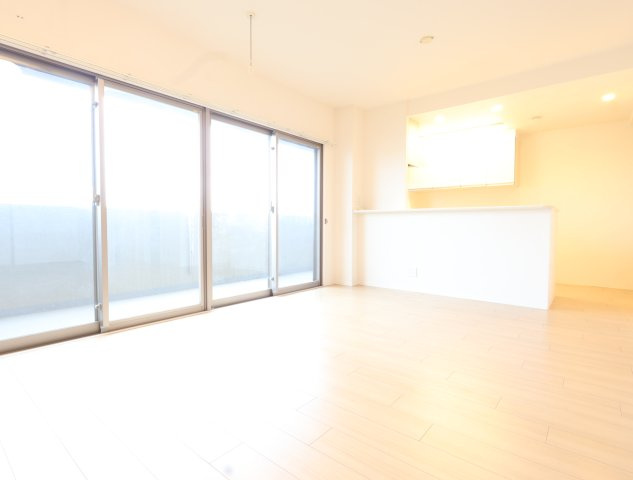 アルファスマート米原の居間・リビング|大山が望めるお部屋です！