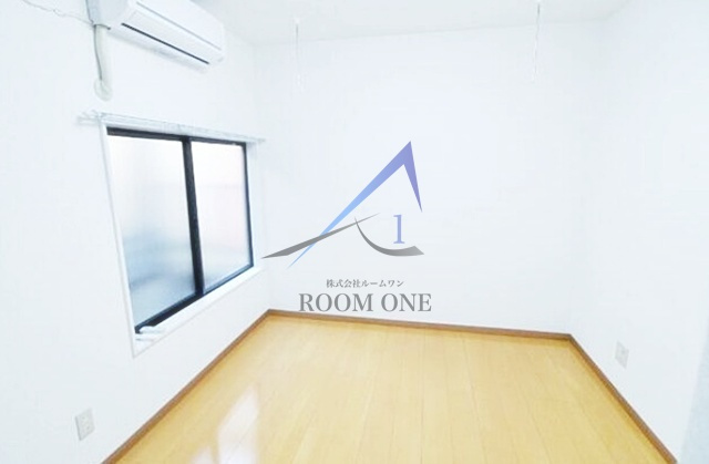 コーポ１７の居間・リビング|洋室のお部屋です。