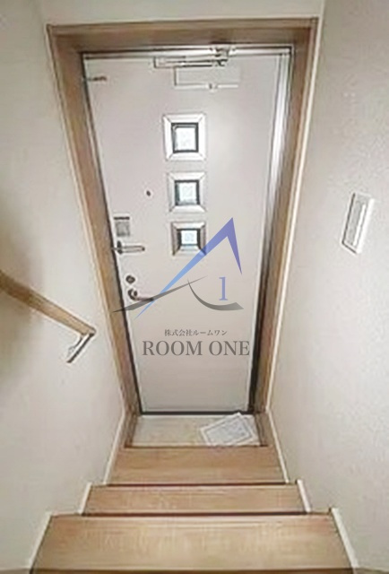 クラシェア中野新橋の玄関|玄関です。