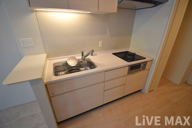 【キッチン】OPUS RESIDENCE SHINSAIBASHI SOUTH（オーパスレジデンス心斎橋サウス）