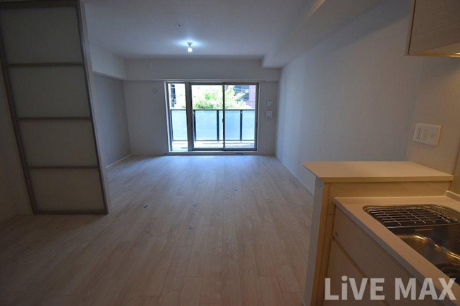 【寝室】OPUS RESIDENCE SHINSAIBASHI SOUTH（オーパスレジデンス心斎橋サウス）