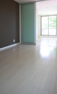 ＴＨＥ　ＲＥＳＩＤＥＮＣＥ