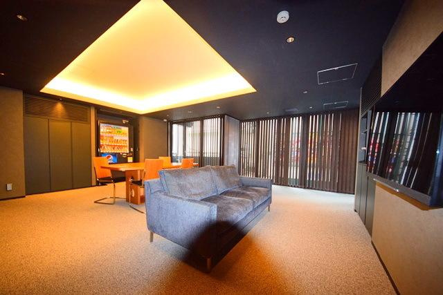 ザ・パークハビオ横浜関内のロビー