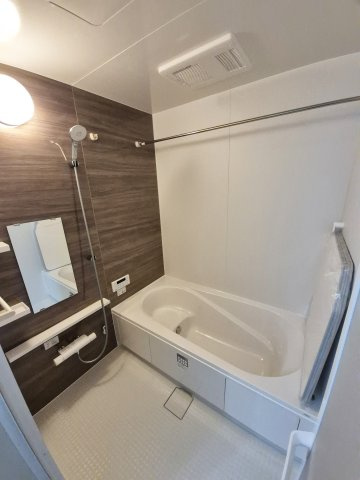 【内観：施工例】 | 大原野上里男鹿町　新築一戸建 | 同社施工例