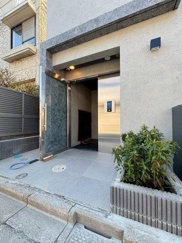 「防音マンション」VORT瀬田レジデンスのエントランス|毎日通るエントランスはこのようになっています