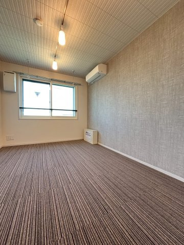 「防音マンション」VORT瀬田レジデンスの居間・リビング|防音室は防音床、防音壁、防音天井となっており、まさに楽器を演奏するためにつくられた24時間楽器演奏可能の防音室です