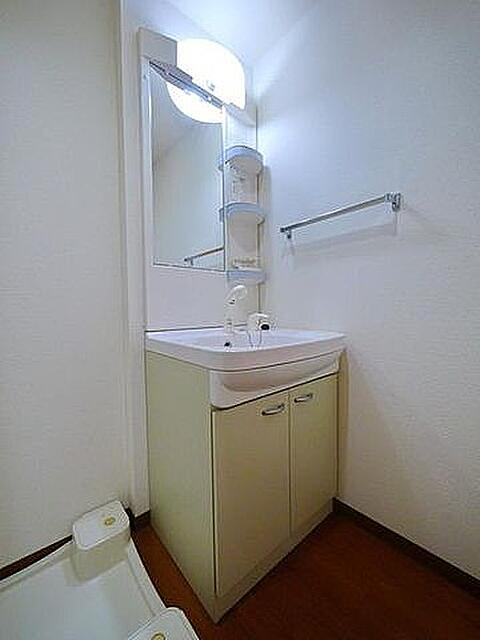 板橋区前野町３丁目の賃貸マンションの洗面所