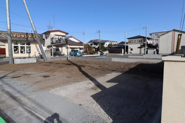 ブルーミングガーデン宇都宮市中戸祭１丁目　新築一戸建ての前面道路含む現地写真|造成後