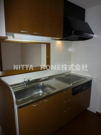 コンフォートテラス　Ａ棟のキッチン|人気のカウンターキッチンです♪