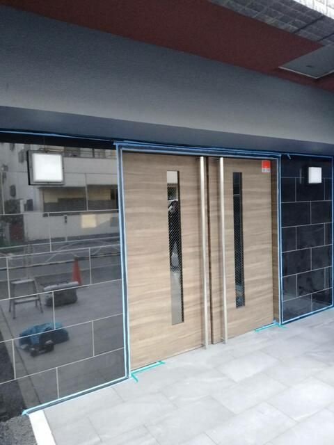 サルコスクス東駒形（事務所契約）のエントランス