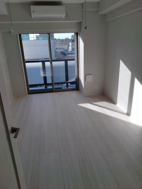 サルコスクス東駒形（事務所契約）の居間・リビング