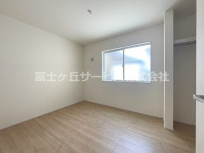【子供部屋】 | 掛川市横須賀 新築一戸建て 1号棟 | お子さんのいるうちは子供部屋に使ってはいかがでしょうか