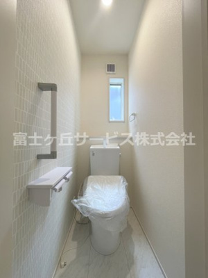 【トイレ】 | 掛川市横須賀 新築一戸建て 1号棟 | トイレ1です