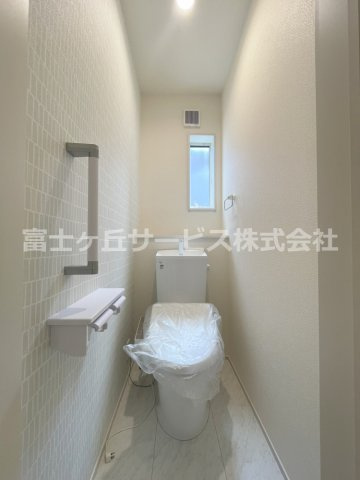 【トイレ】 | 掛川市横須賀 新築一戸建て 1号棟 | トイレ1です