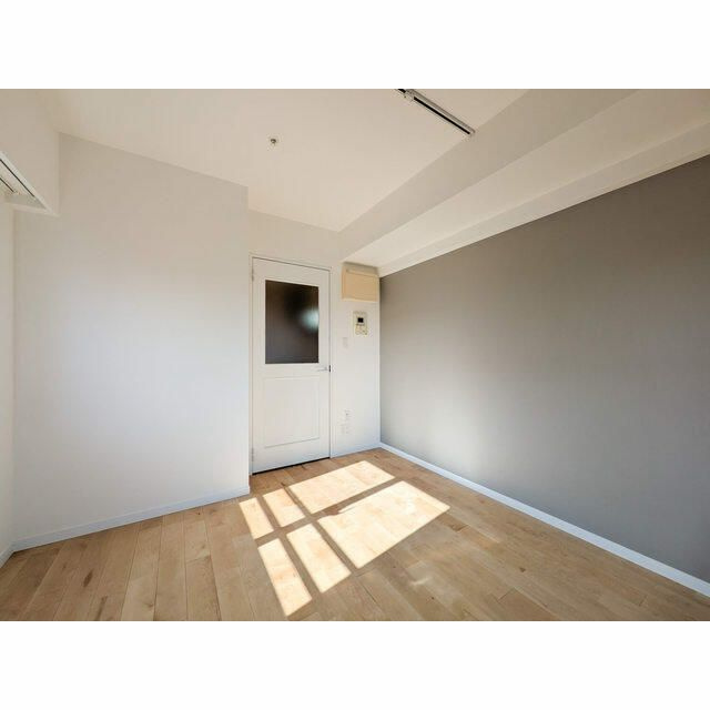 ステーションフロント両国の洋室