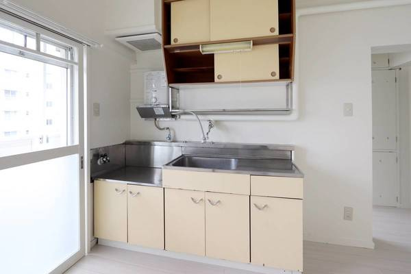 ビレッジハウス六田2号棟のキッチン|ビレッジハウスの同一物件・同一タイプの間取りの写真です