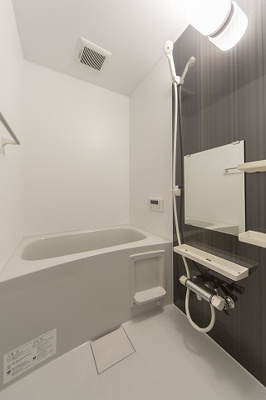 【浴室】 | CocoCalm半道橋(ココカルム半道橋) | 清潔感のある浴室です！