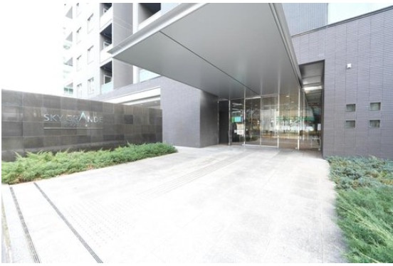  | ★仲介手数料無料★スカイグランデ汐留（浜離宮を望む17階・角住戸）