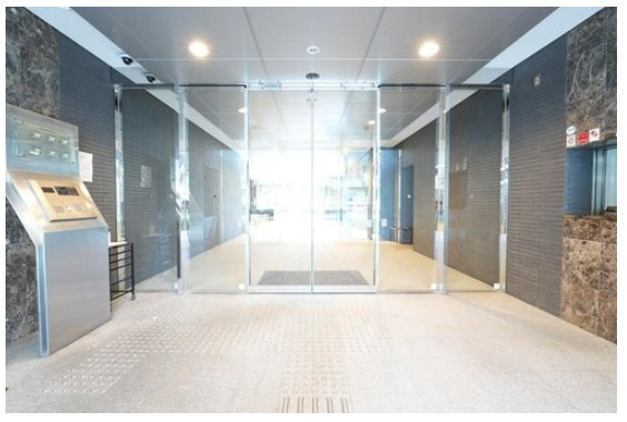 【エントランス】 | ★仲介手数料無料★スカイグランデ汐留（浜離宮を望む17階・角住戸）