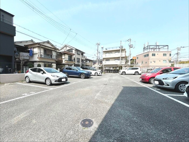 【駐車場】 | ウォールデンヒルズ