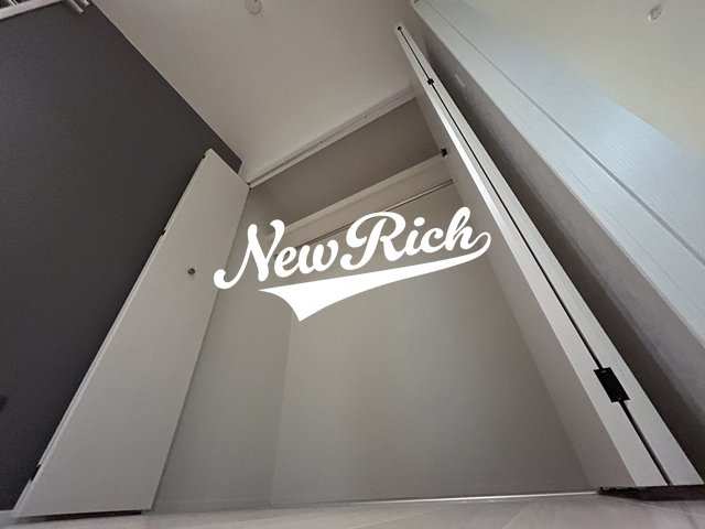 前橋市三河町２丁目のアパートの収納