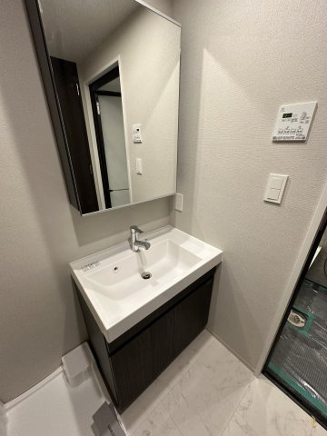 コンシェリア目黒本町 ＴＨＥ ＲＥＳＩＤＥＮＣＥの洗面所