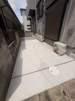 101号室は専用駐車場ございます