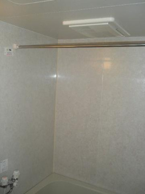 【浴室】 | パルハウス | バス物干し（イメージ）