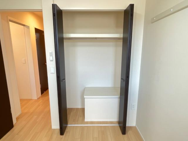 仮）スターテラスⅡ西大寺の収納|クローゼット（イメージ）