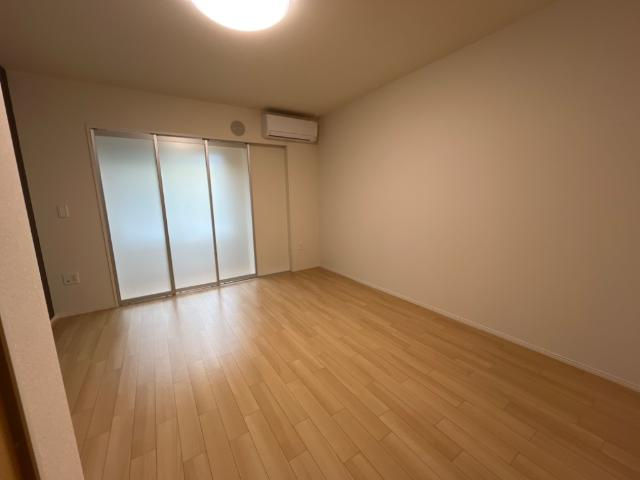 サンフォレスト杉水の内装|洋室