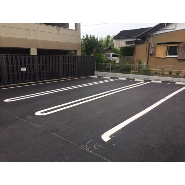 各務原市川島河田町のアパートの駐車場