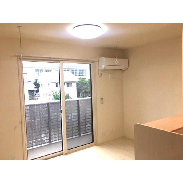 各務原市川島河田町のアパートの居間・リビング