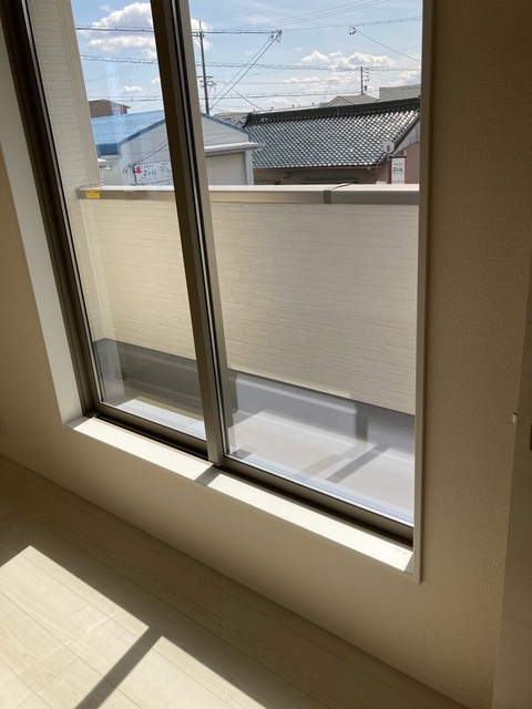 仲介手数料無料）岩倉市八剱町郷３号棟のバルコニー|バルコニー付きです