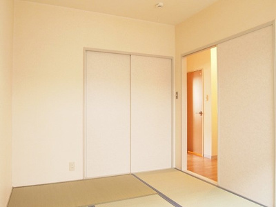 【内装】 | グランドゥールC | 洋室