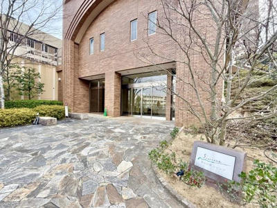 【エントランス】 | 堺・泉北光明池城山公園シンシア | ペット飼育可能！大切なペットと暮らす癒しの住まい！